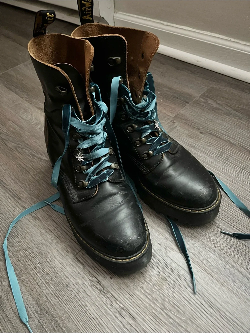 Dr. Martens Black Leather Combat Boots with Teal Laces - Picture 1 of 9